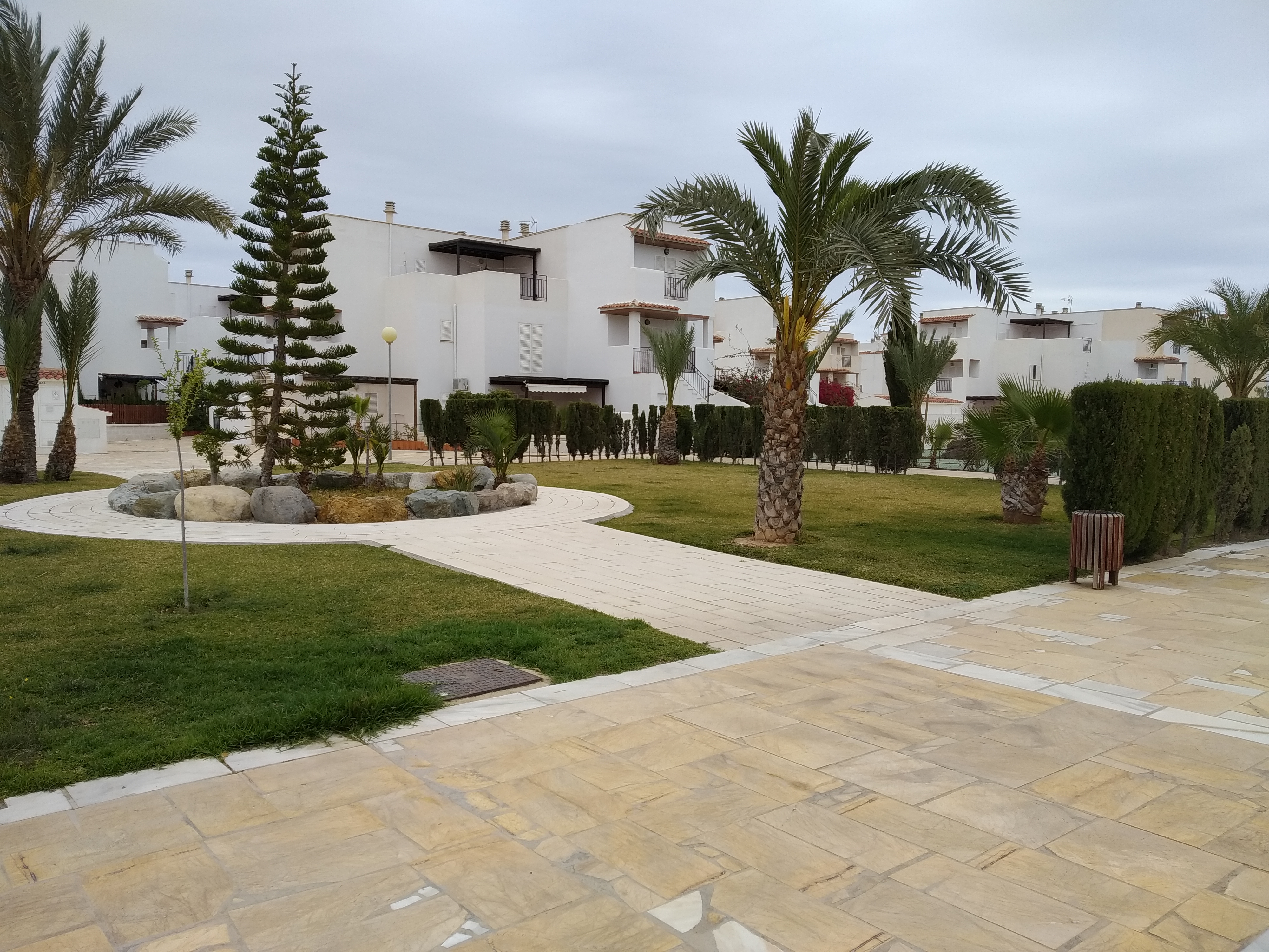 NATURA WORLD – VERA PLAYA (BAJO MARMOL INV)